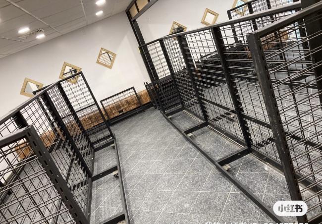 法拉盛大学点3200尺商铺出租，4500/月，短租价格可议 class=